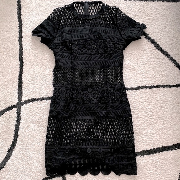 Fabulous black dress - Picture 3 of 6